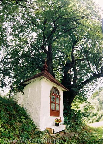Kapliczka w Kielczawie